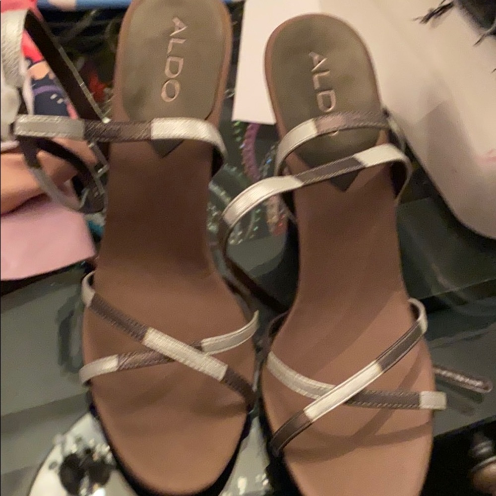 Aldo wedges